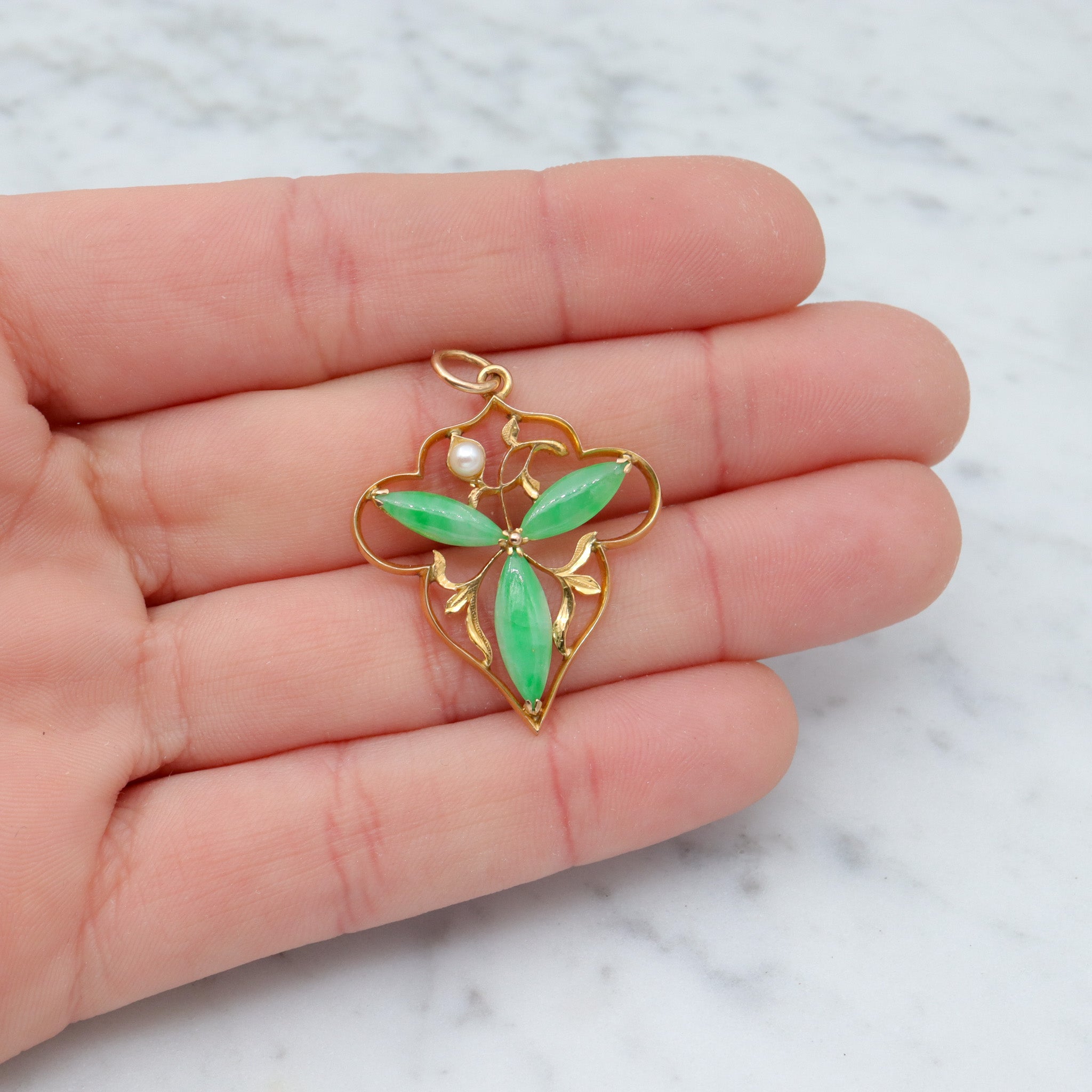 Antique Art Nouveau 14k gold jade & pearl foliate pendant